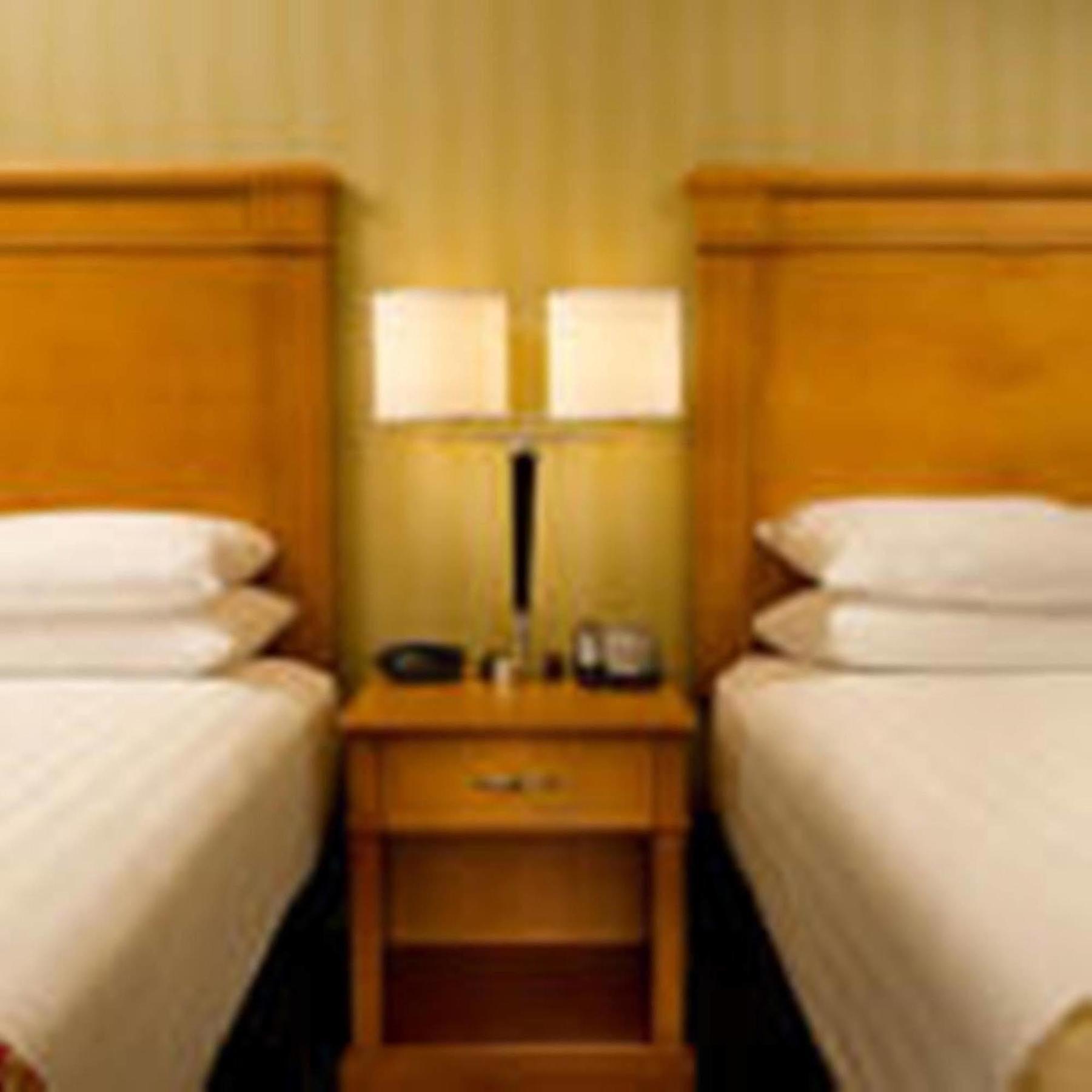 Drury Inn & Suites Поплар Блафф Экстерьер фото